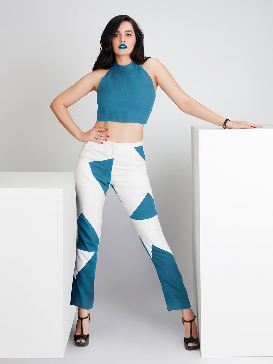 Intricate Oceanic High Co-ords - Zest Mélange  Intricate Oceanic High Co-ords - Zest Mélange