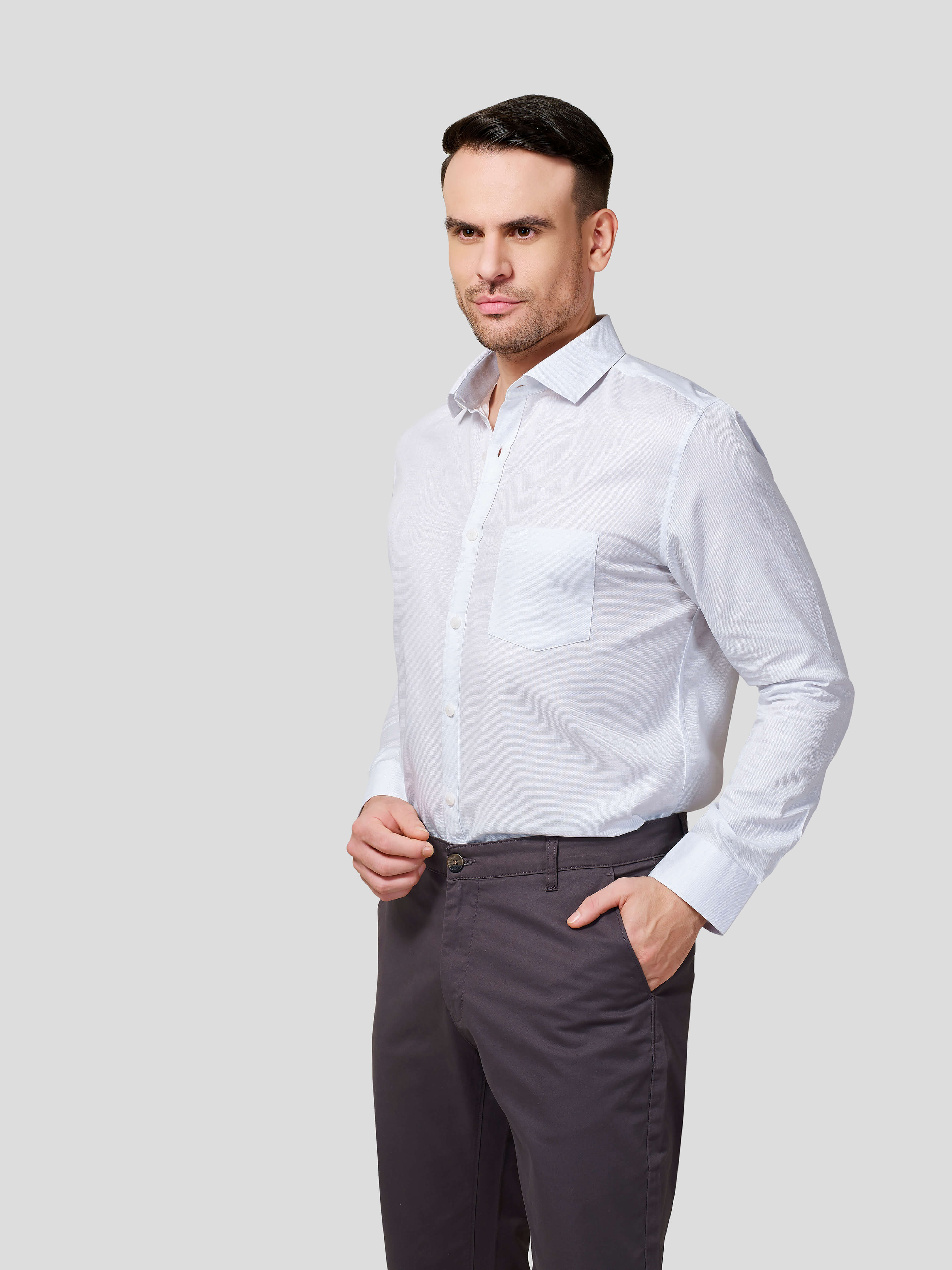 Classic Shirt With Spread Collar (Blue) - Zest Mélange
