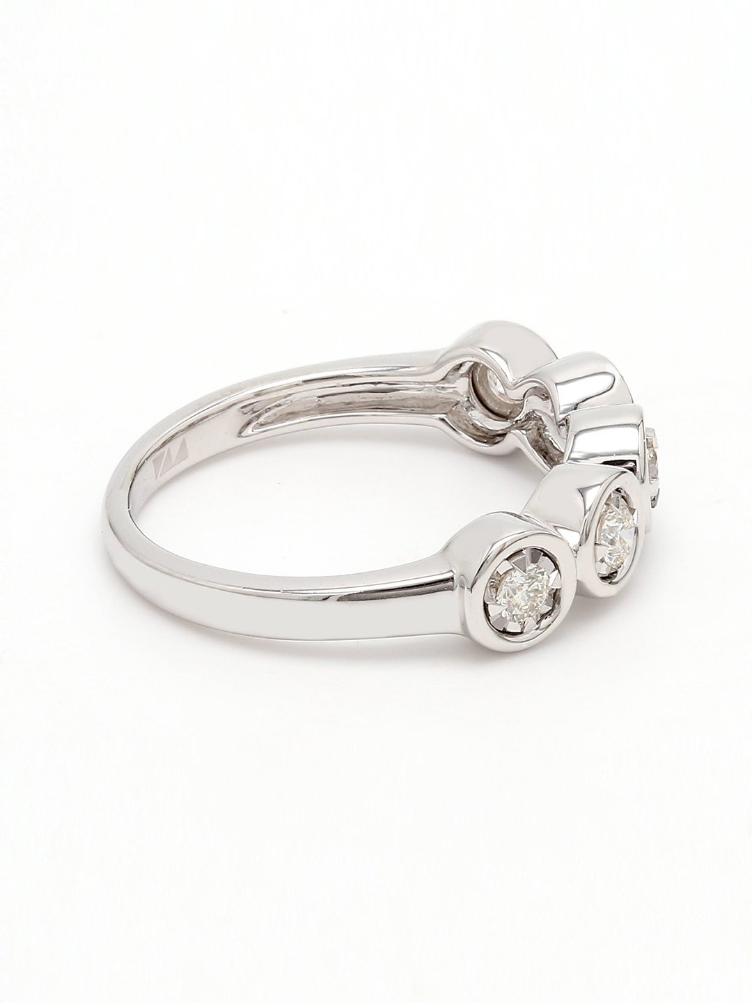 Real Diamond Illussion Solitaire Band Ring - Zest Mélange 