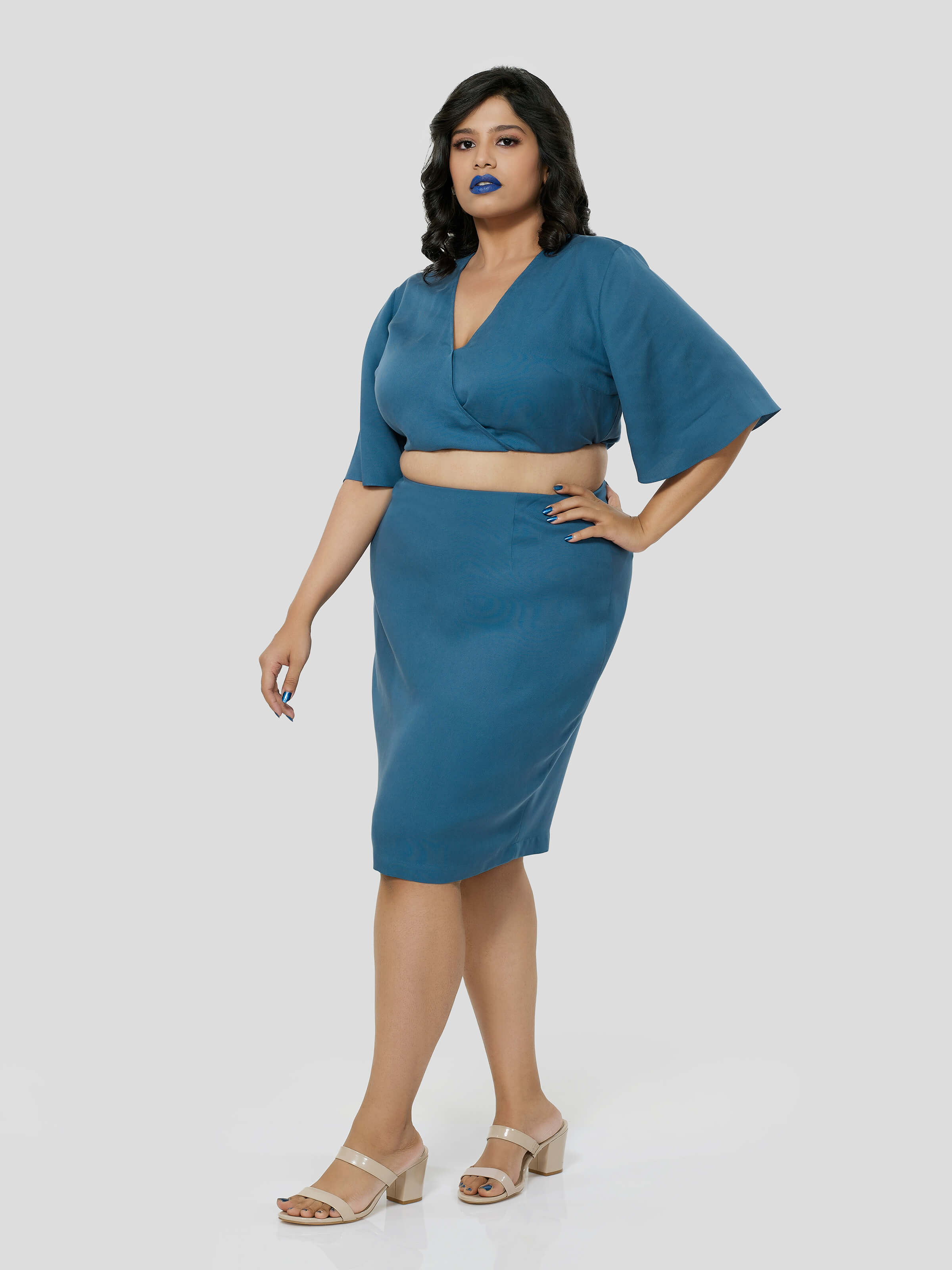 Blue Crop Top With Knee Length Pencil Skirt - Zest Mélange 