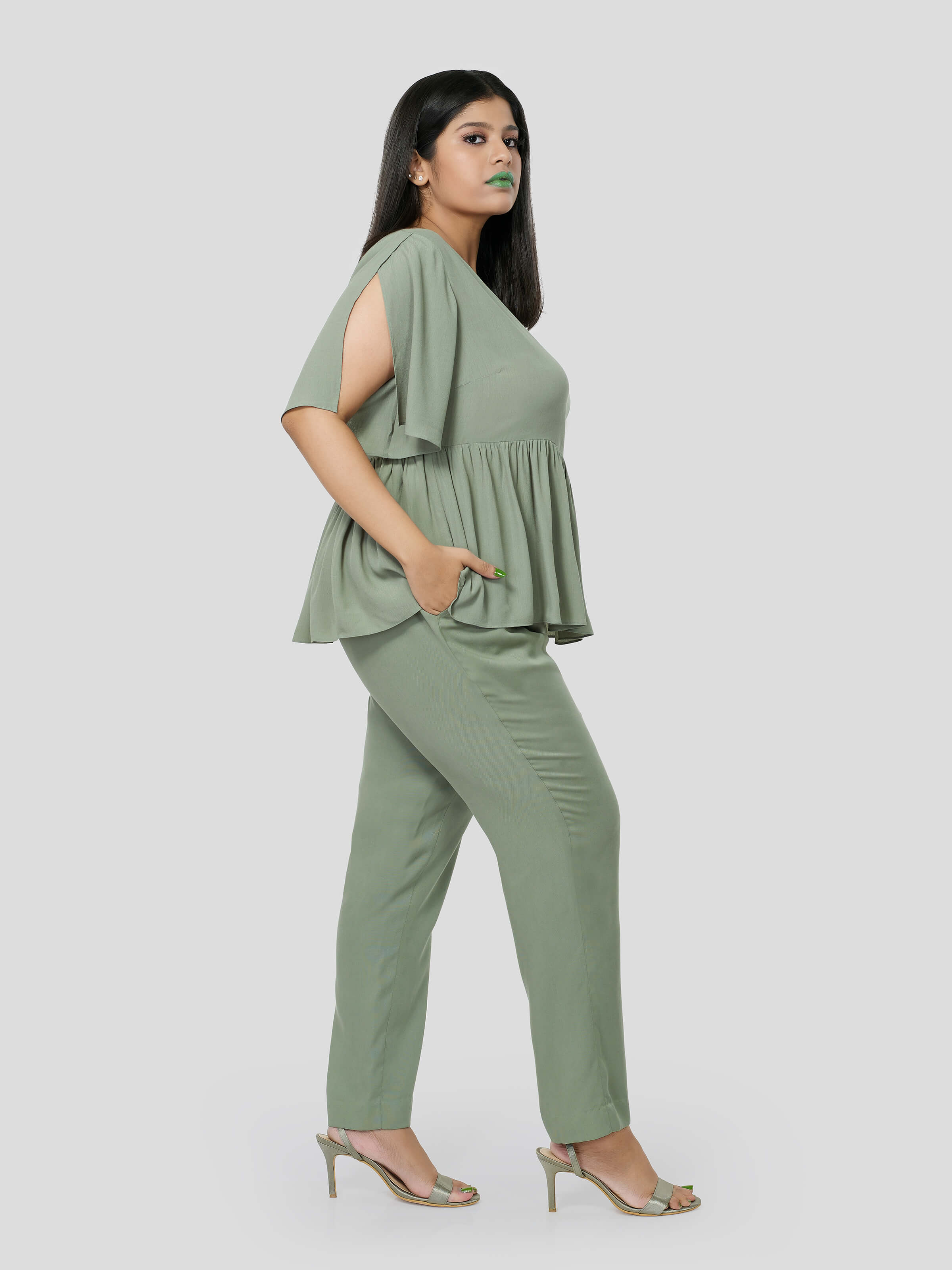 Terrific Harmony  of Flared Top with Narrow Pants - Zest Mélange 
